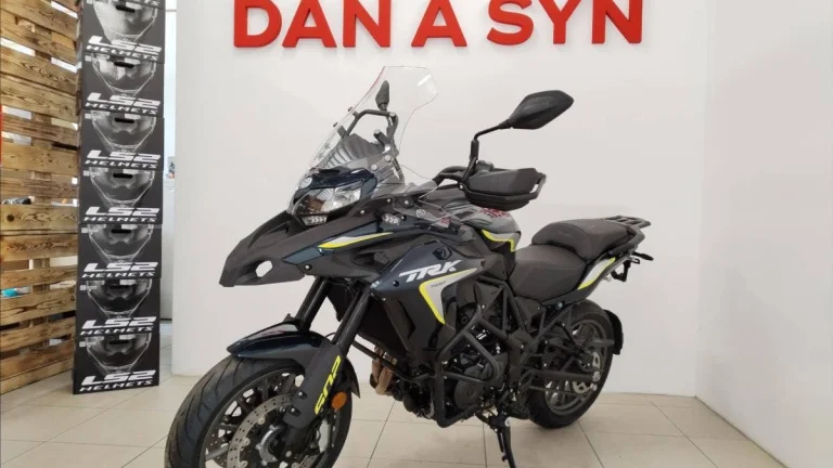 Benelli BENELLI TRK 502 ABS | Nový motocykl