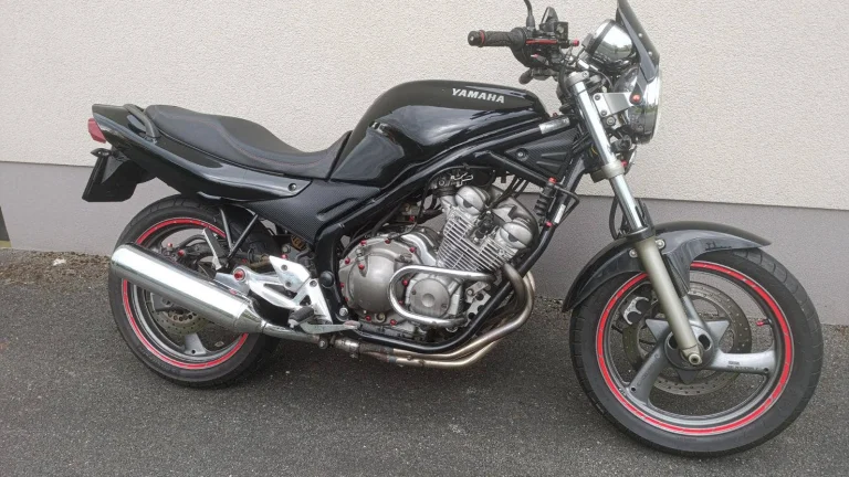 Yamaha XJ 600 N
