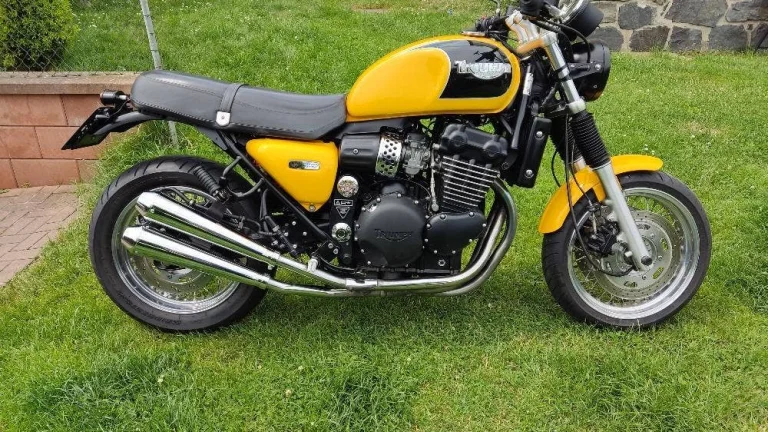 Triumph Thunderbird Sport (1999) Super cena