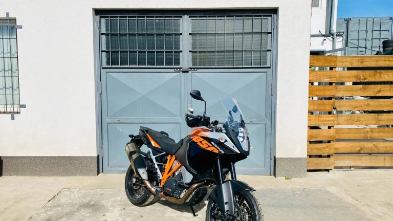 KTM 1050 Adventure