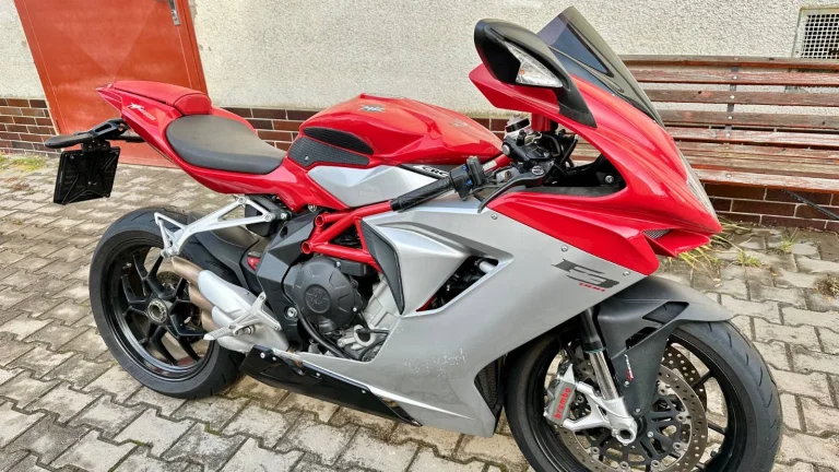 MV Agusta F3 800
