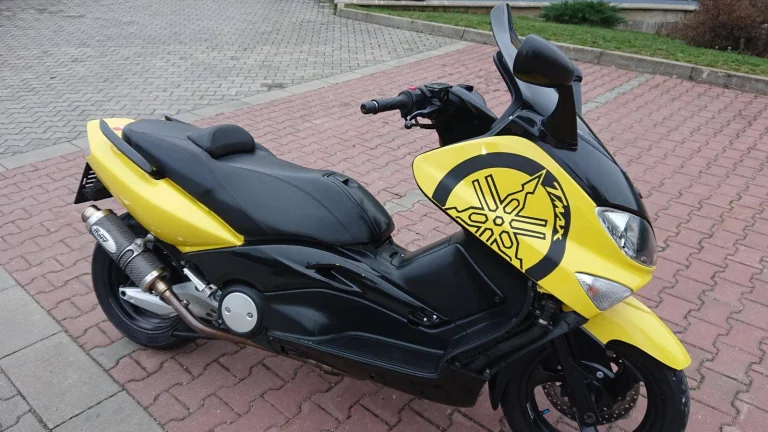Yamaha T-Max 500