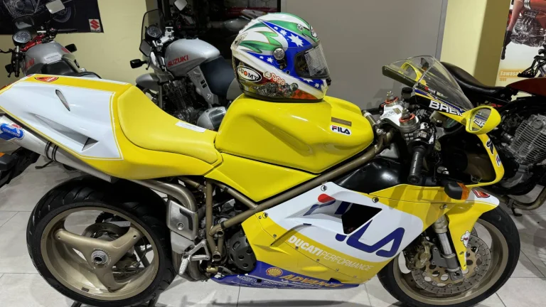 Ducati 996 Biposto