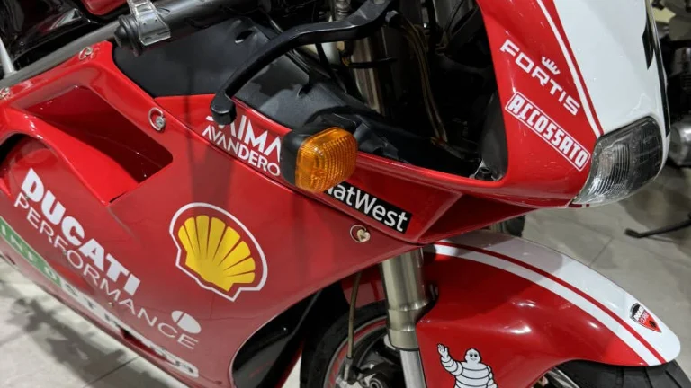 Ducati 996 Biposto