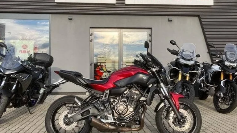 Yamaha MT-07, 2016, pouze 6750km