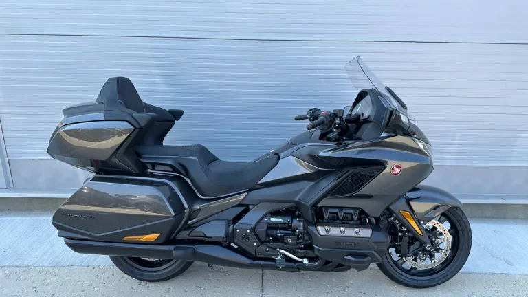 Honda GL 1800 Gold Wing Tour | Nový motocykl
