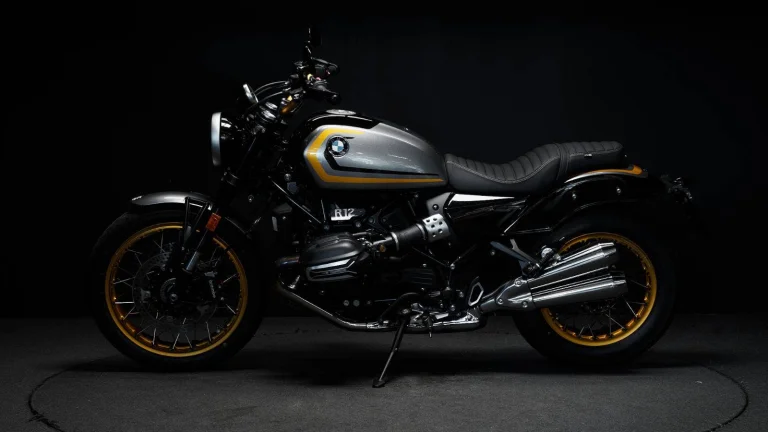 BMW R 12