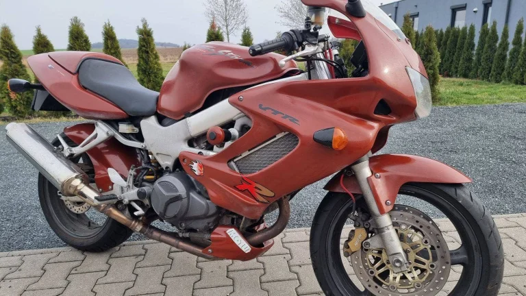 Honda VTR 1000 F FireStorm