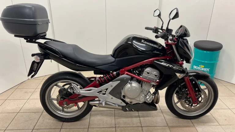 Kawasaki ER-6n
