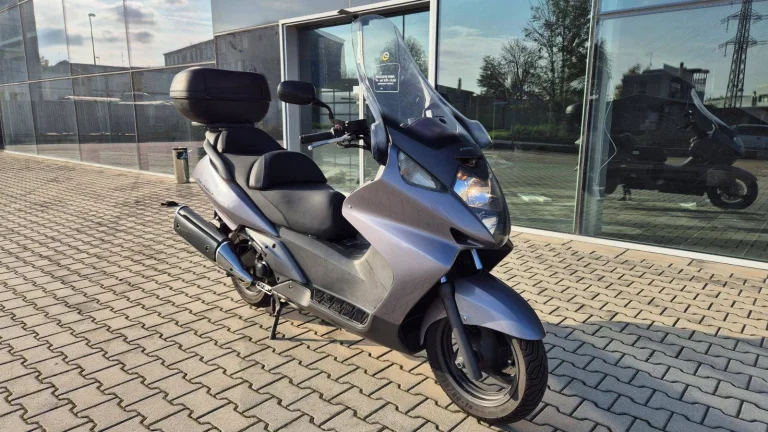 Honda Silver Wing 400