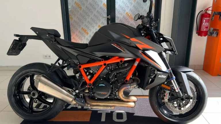 KTM 1390 Super Duke R Evo + TechPack + záruka 3/27 | Předváděcí motocykl