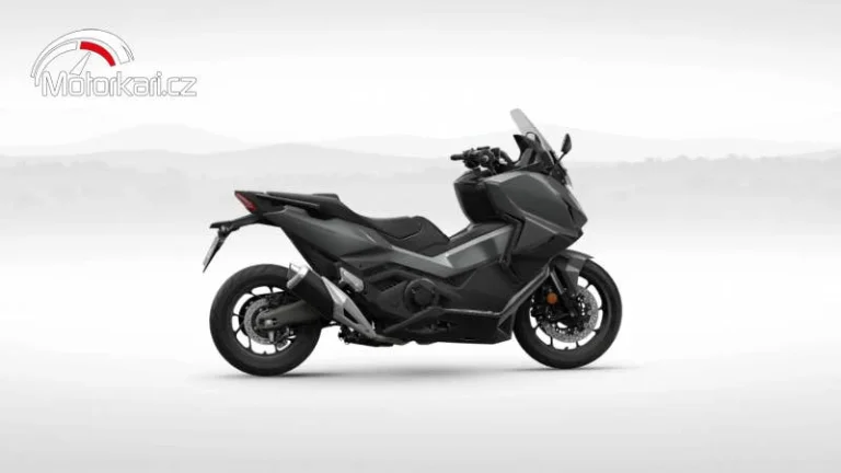 Honda Forza 750 + BONUS | Nový skútr