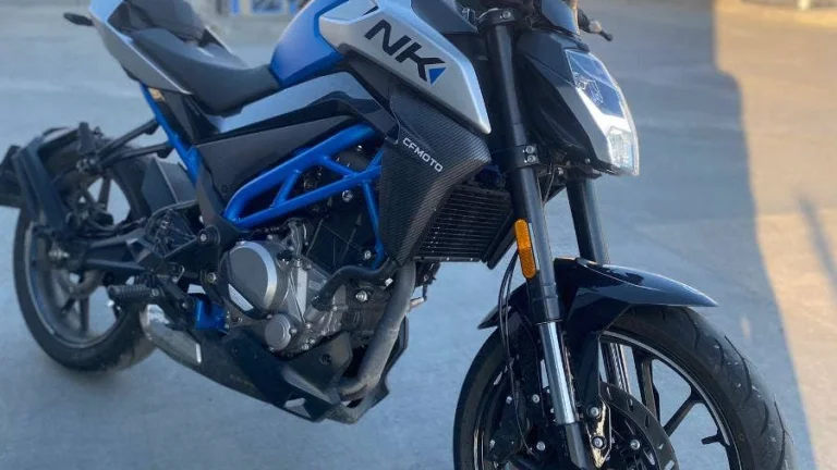 CFMOTO 300 NK