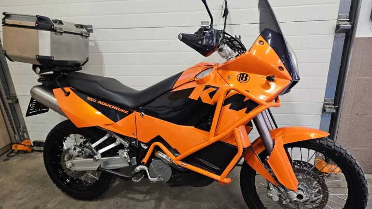 KTM 950 Adventure
