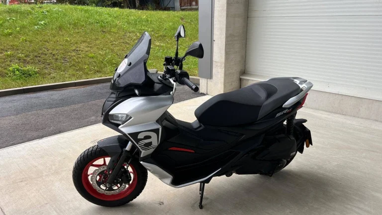 Aprilia SR GT 125 | Předváděcí skútr