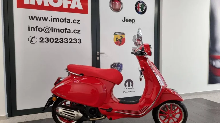 Vespa Primavera 125 RED | Nový skútr