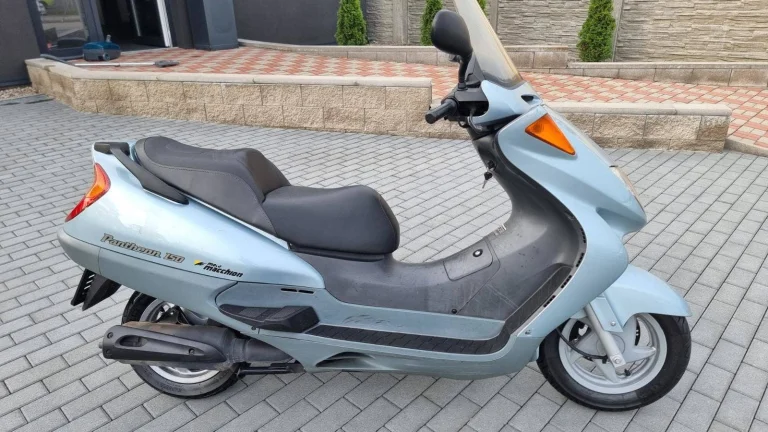 Honda FES 150 Pantheon