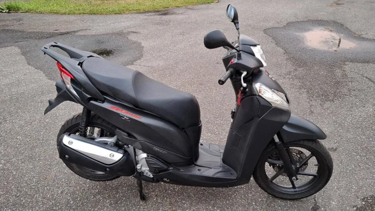 Honda SH 300