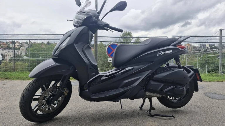 Piaggio Beverly 300 | Předváděcí skútr