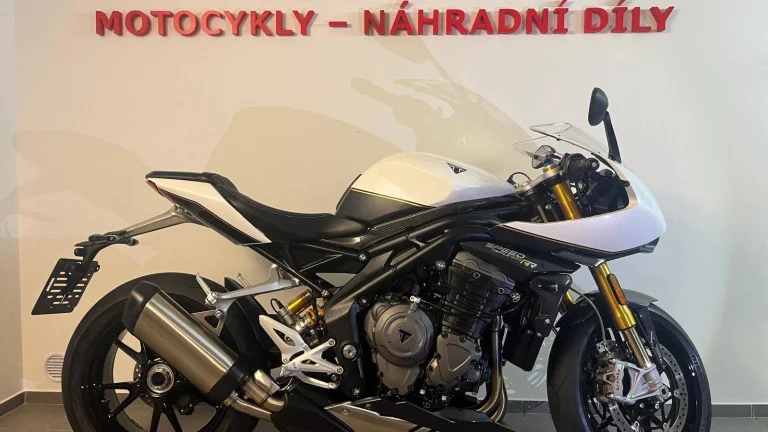 Triumph Speed Triple RR