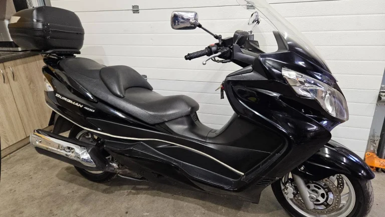 Suzuki Burgman 400