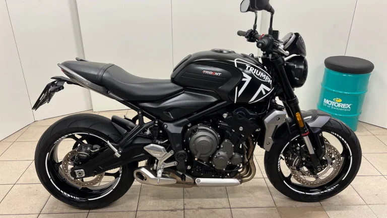 Triumph Trident 660,ABS,TOP