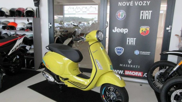 Vespa Primavera 125 S 3V ABS | Nový skútr