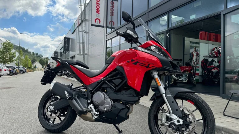 Ducati Multistrada V2 S | Předváděcí motocykl