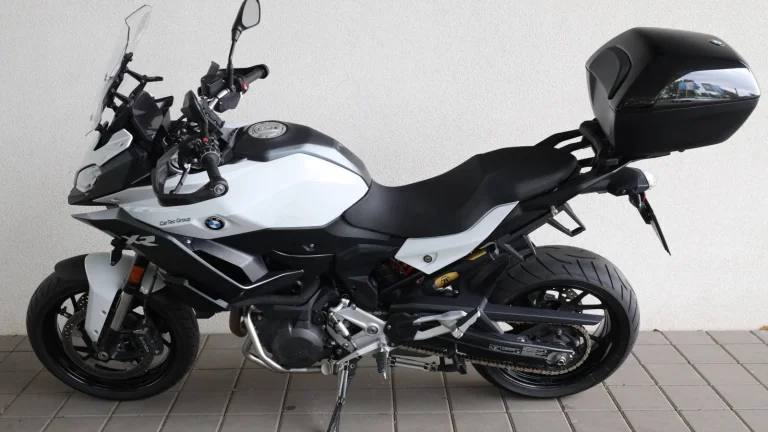 BMW BMW F 900 XR