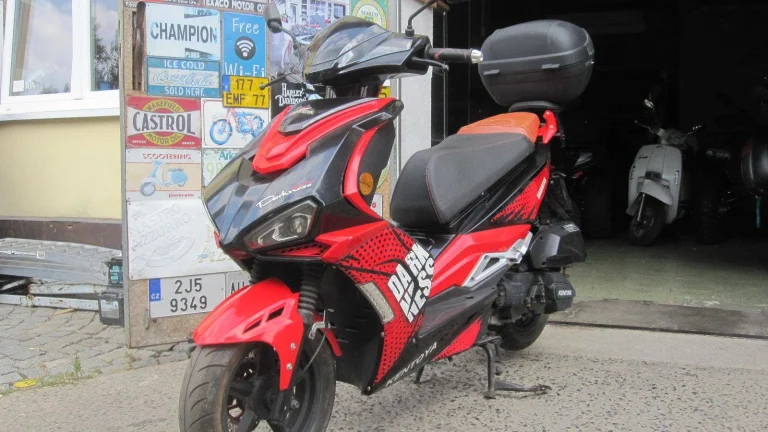 Kentoya Darkness 125 4T