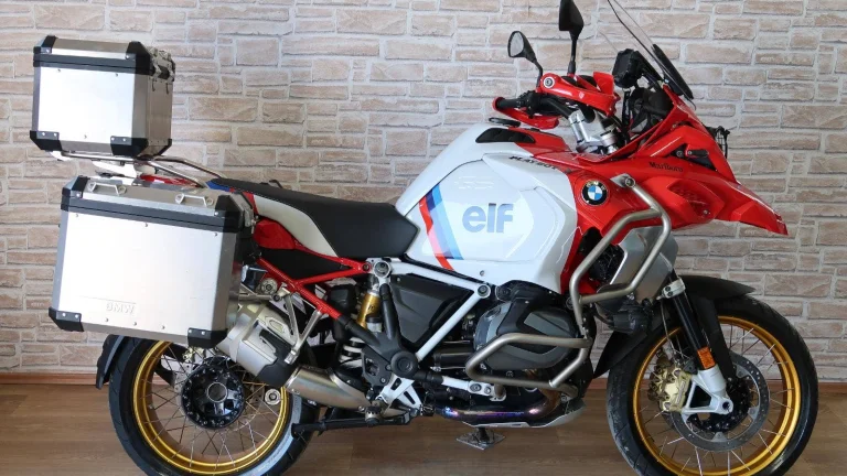 BMW R 1250 GS Adventure HP Dakar replika, plná výbava