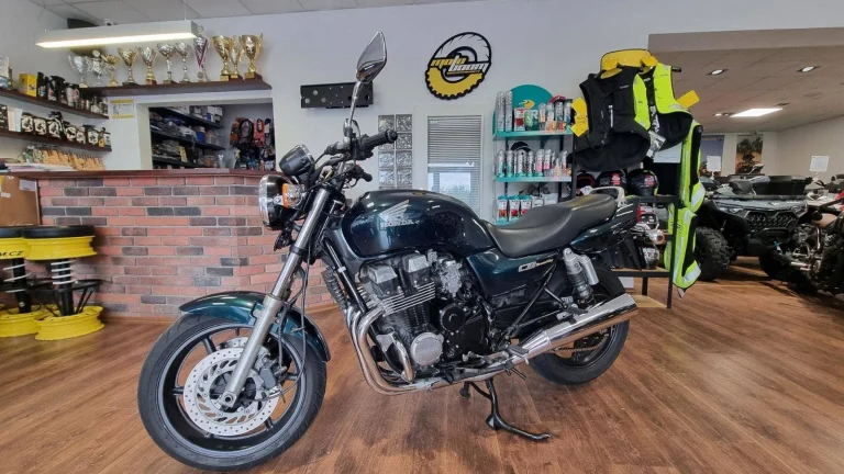 Honda CB 750 F2 Seven-Fifty