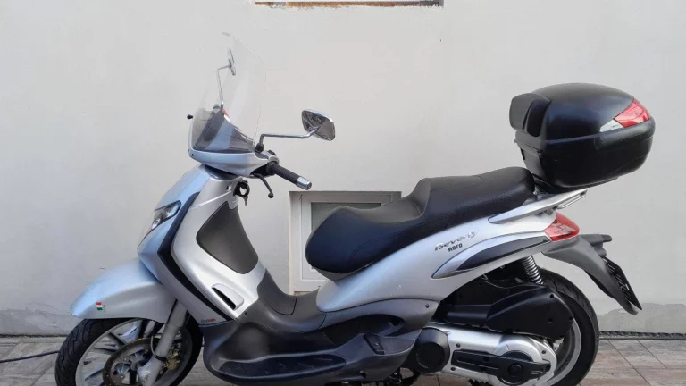 Piaggio Beverly 400, 2007, slušný stav, servisvaný