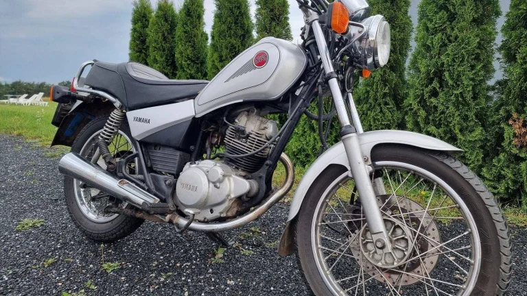 Yamaha SR 125