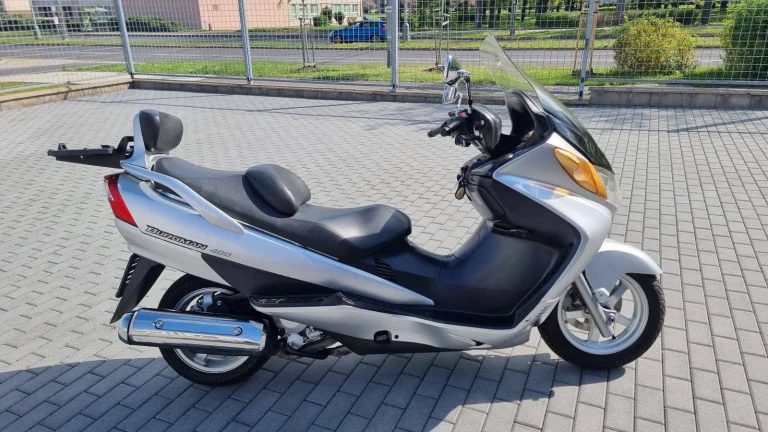 Suzuki Burgman 400