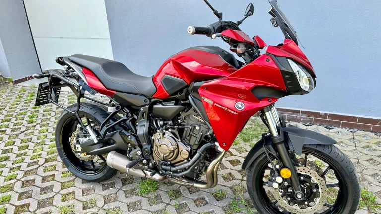 Yamaha Tracer 7 / 700