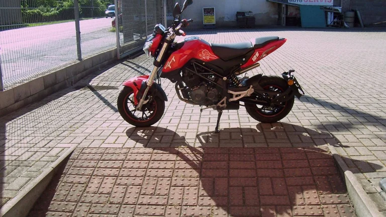 Benelli TnT 125 790 KM