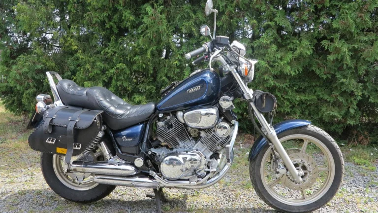 Yamaha XV 750 Virago