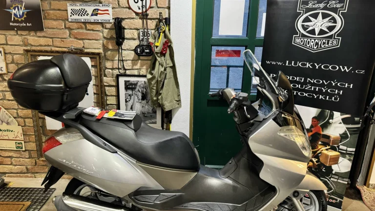 Aprilia Atlantic 200