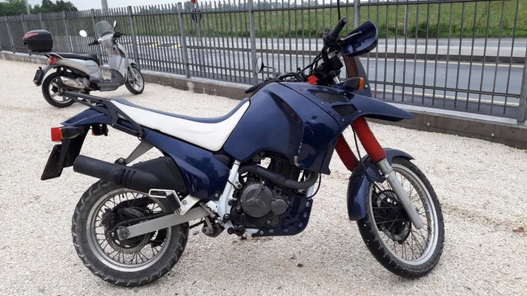Suzuki DR Big 800 S