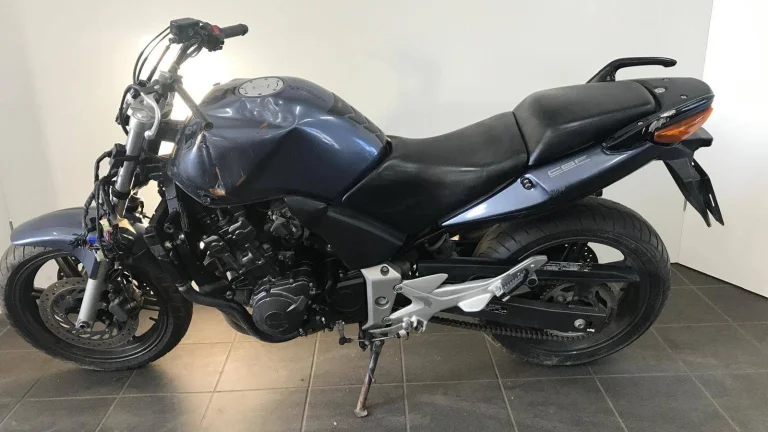 Honda CBF 600 S Bouraná