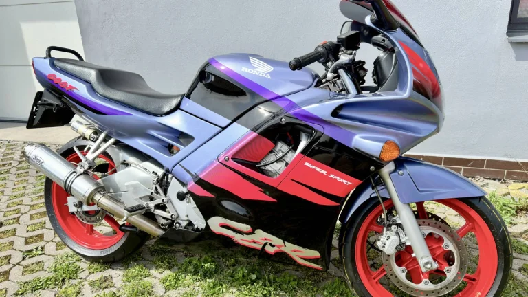 Honda CBR 600 F