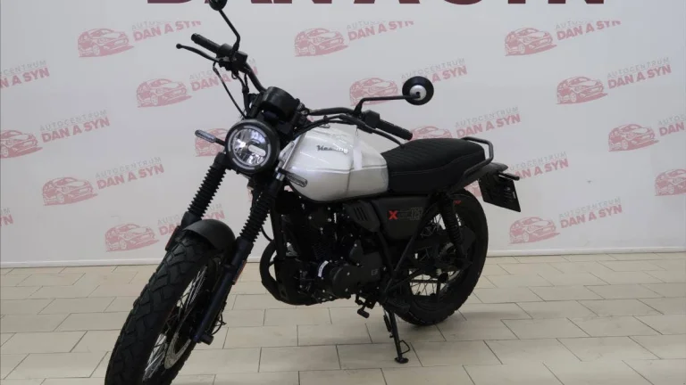 Keeway KEEWAY - X-LIGHT 125 - BÍLÁ - EURO 5 | Nový motocykl