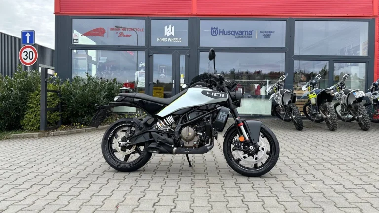 Husqvarna Vitpilen 401 | Předváděcí motocykl