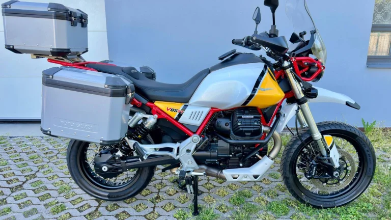 Moto Guzzi V 85 TT 3x kufr, laďák Guzzi, super stav