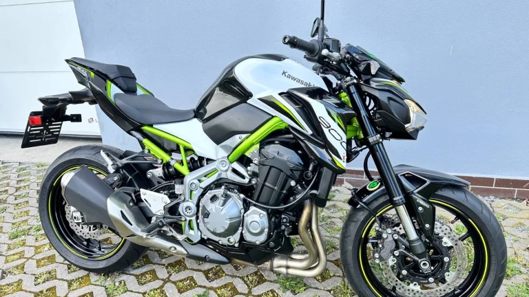Kawasaki Z 900 super stav