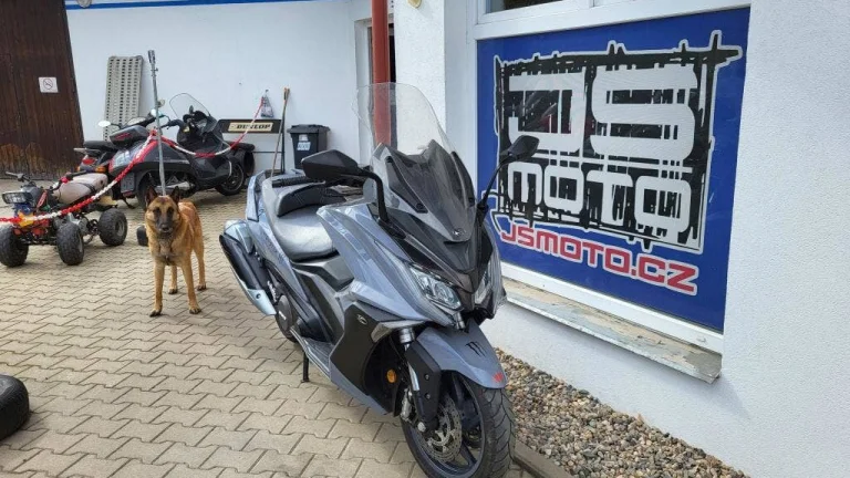 Kymco AK 550i ABS