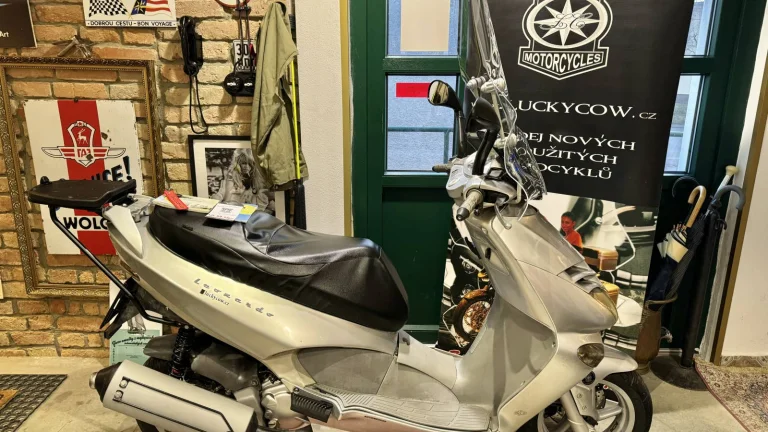 Aprilia Leonardo 250