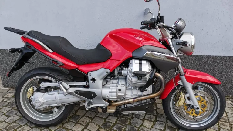 Moto Guzzi Breva 850