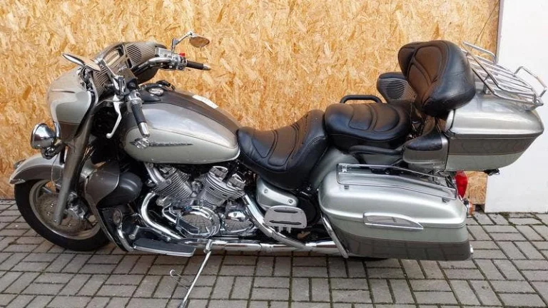 Yamaha XVZ 1300 A Royal Star venture